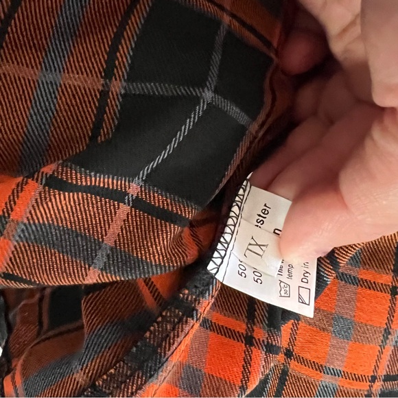 2/$15 Chic Grunge Plaid Button-Down Shirt | Black Red White Alt Style XL - Picture 6 of 7